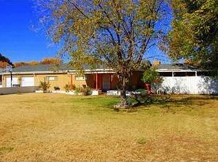 417 Rossmoor Rd SW, Albuquerque, NM 87105