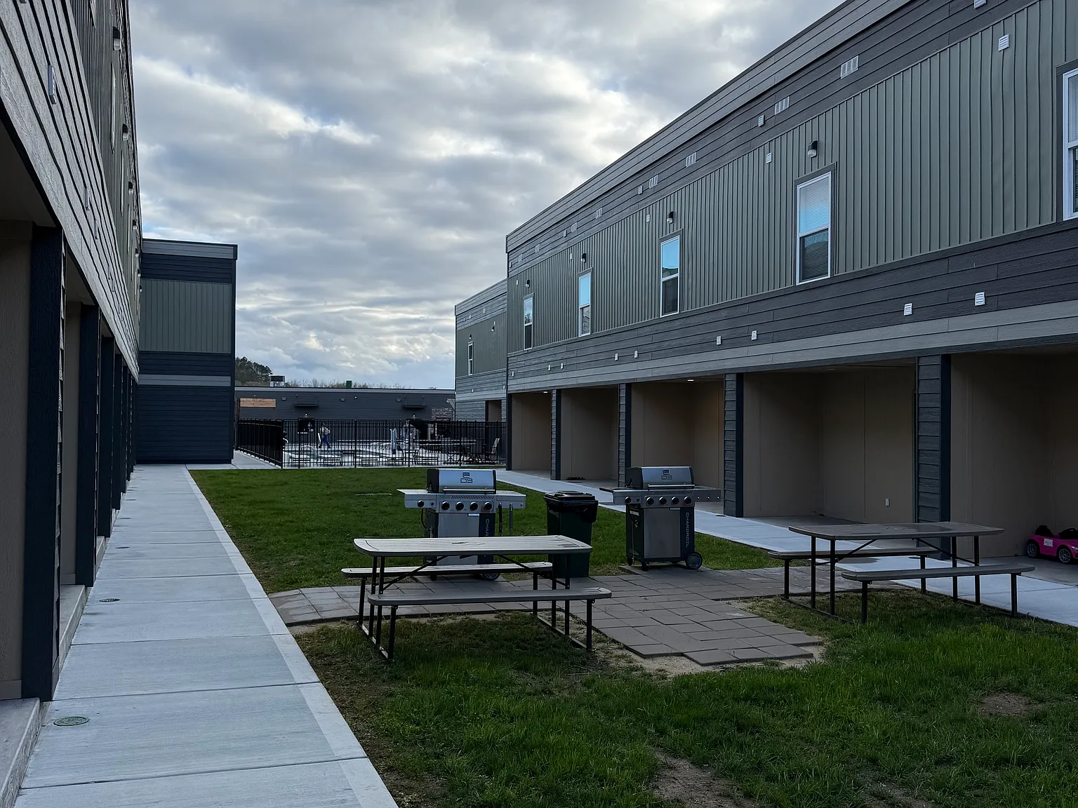 Ella North — Photo 2