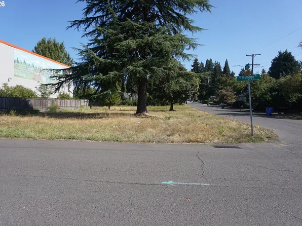 14824 SE Kellogg Ave, Milwaukie, OR 97267