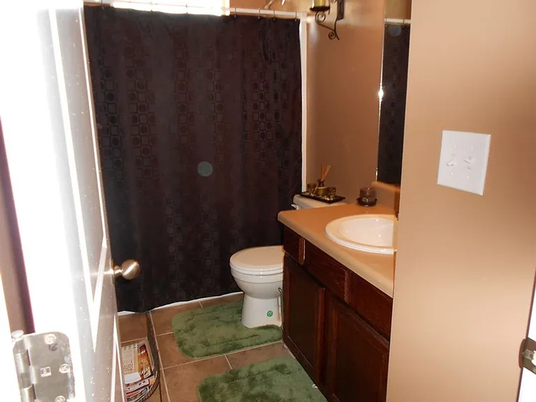 197 Barnes Ct — Photo 16