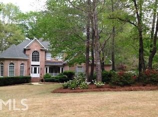 105 Hunters Ridge Dr, Lagrange, GA 30240