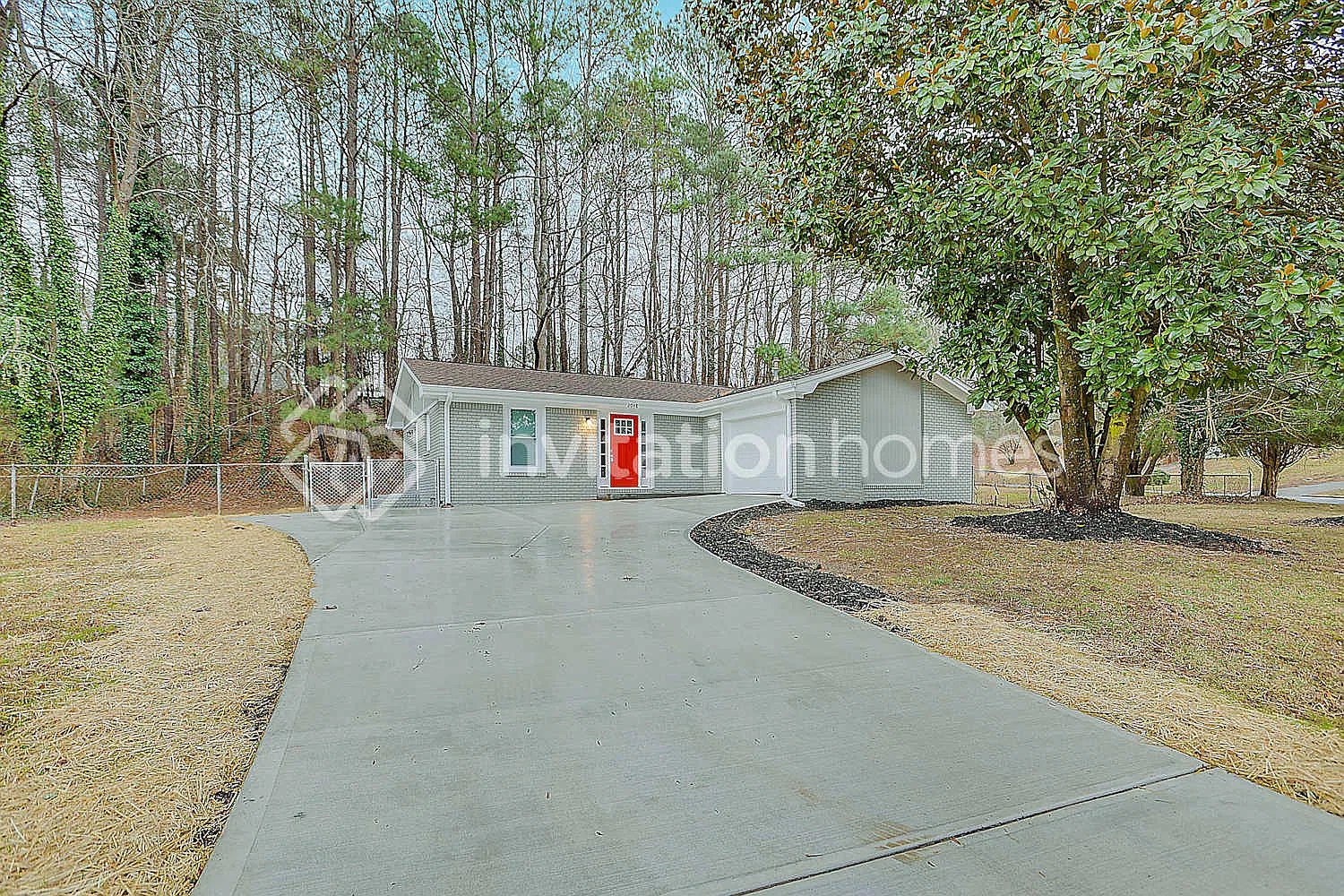 2048 Mulkey Rd Sw Marietta, GA 30008 — Photo 1