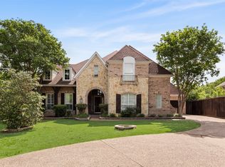 663 Links View Ct, Grand Prairie, TX 75052