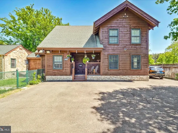 3432 Memorial St, Alexandria, VA 22306