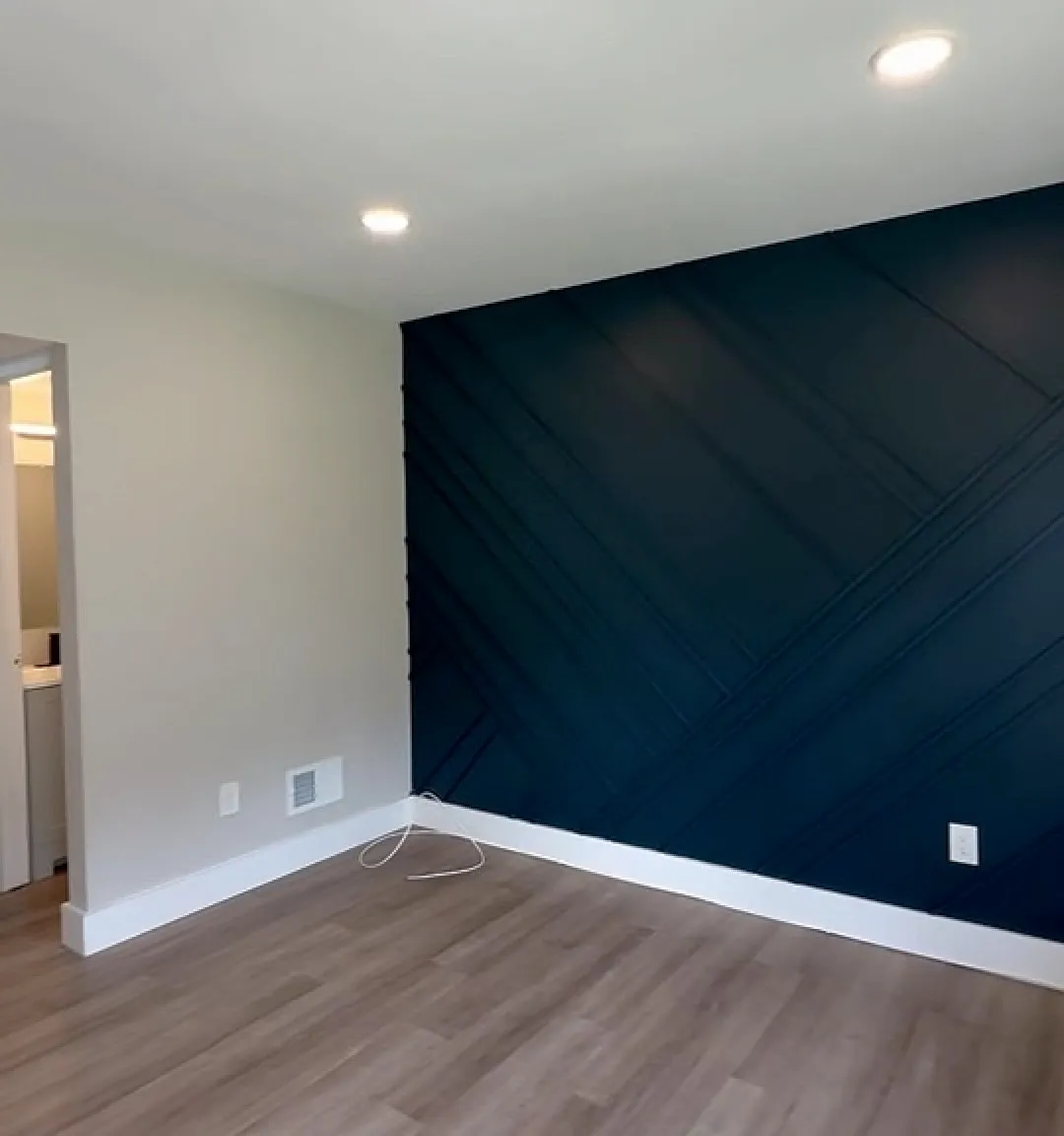 3 bed, 1.5 bath, 1116 sqft, $2,700 — Photo 3