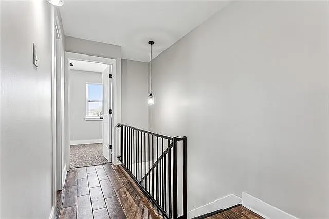 900 Avenue H #C — Photo 10