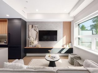 135 W 41st Ave, Vancouver, BC