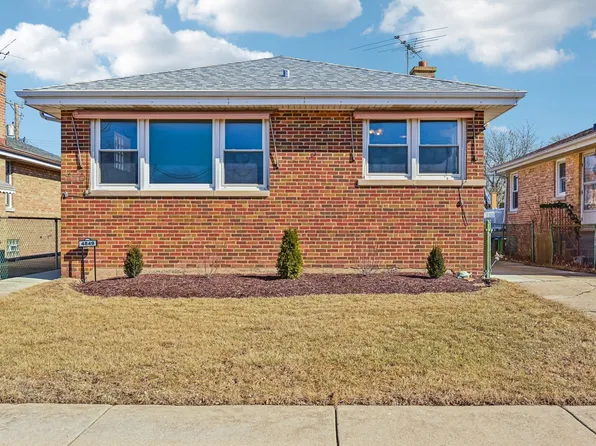 4849 N Mont Clare Ave, Chicago, IL 60656