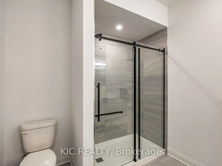 99 Louisa St #307 — Photo 25