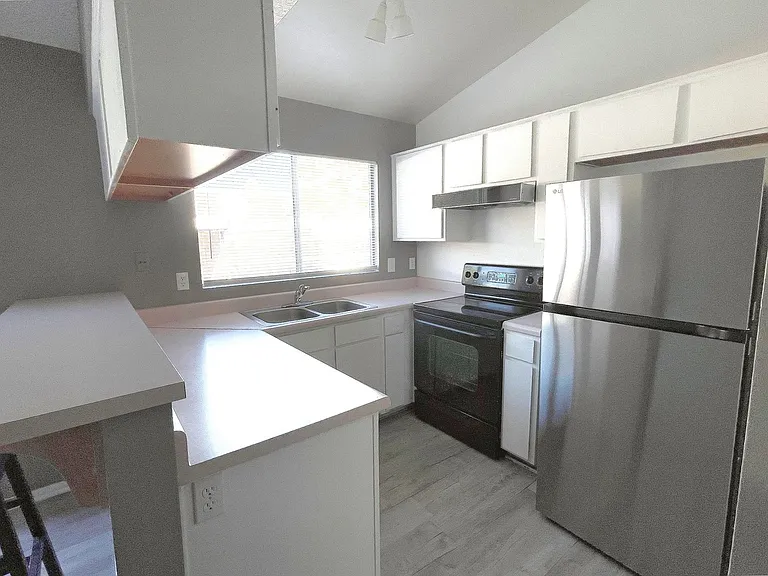 2875 W Highland St #1136 — Photo 7