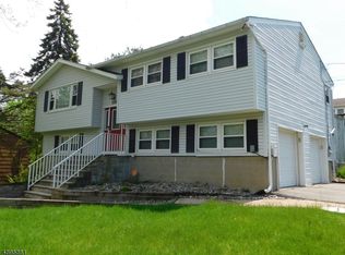 110 Winding Hill Rd, Hopatcong, NJ 07843