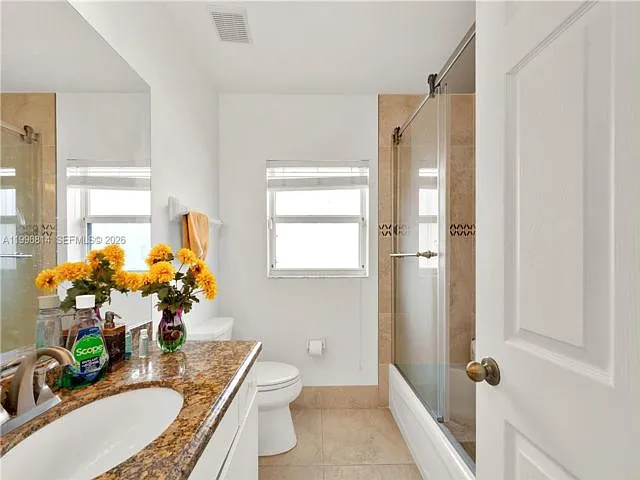 12046 SW 133rd Ter — Photo 15