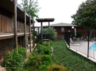 1550 E 2nd St APT T124, Pass Christian, MS 39571