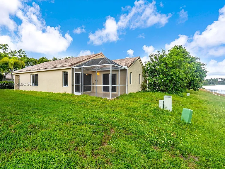 4366 Mahogany Ridge Dr — Photo 24