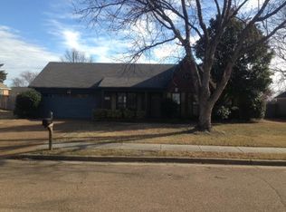 5552 Kindle Ridge Dr, Memphis, TN 38141