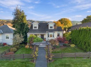 1219 Dominion St, Kamloops, BC V2C2Y8