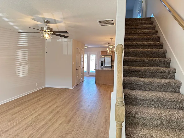 134 Quarry Point Dr — Photo 9