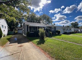 4887 Kennison Pkwy, Hamburg, NY 14075