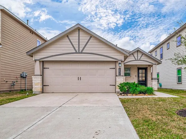 6830 Escondido Drive, Rosharon, TX 77583