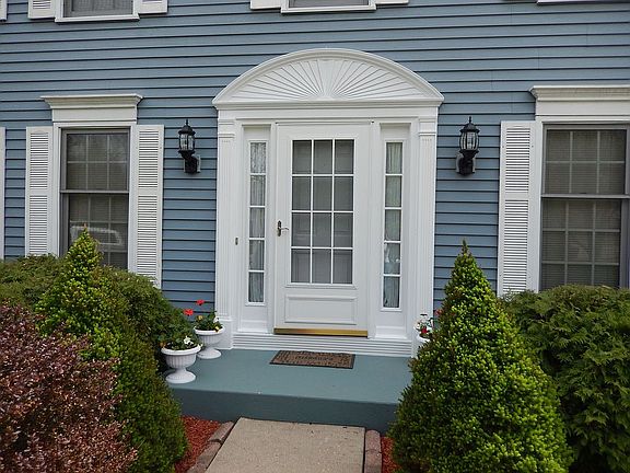 2nd image of 2325 Alder Ct