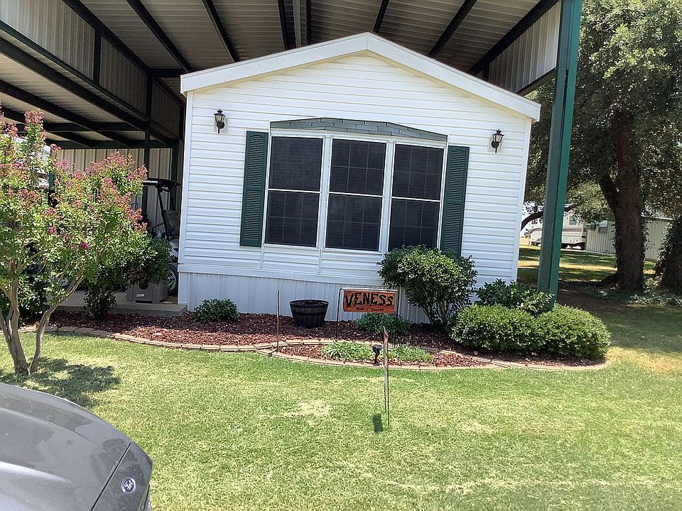1st image of 138 Prevost Dr