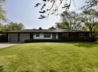 809 Towanda Barnes Rd, Towanda, IL 61776