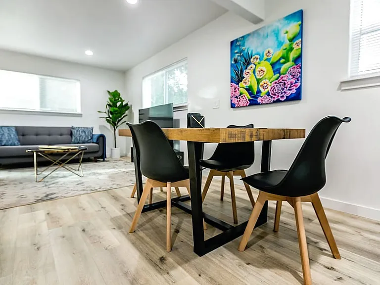 Reicher Dr — Photo 18