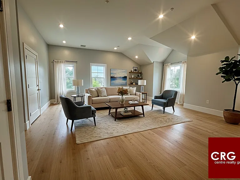 9-11 Holton St #3 — Photo 1