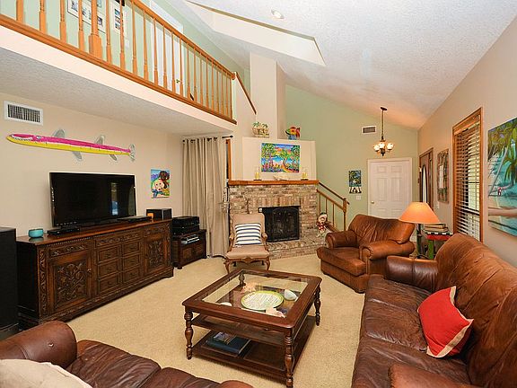 4th image of 23 Sunfish Dr