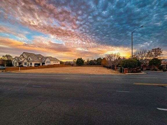 5th image of W Bloomington Dr S