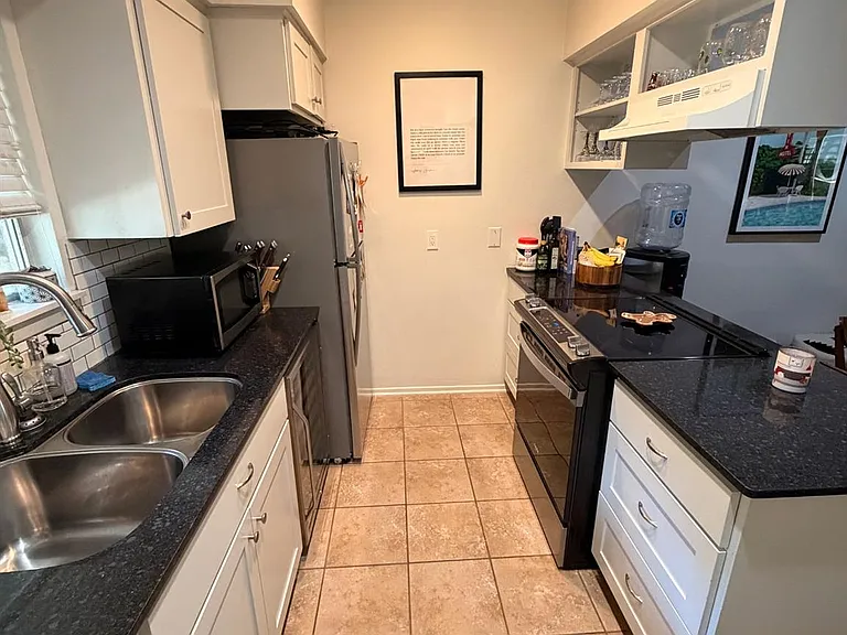 1304 Mariposa Dr #263 — Photo 5