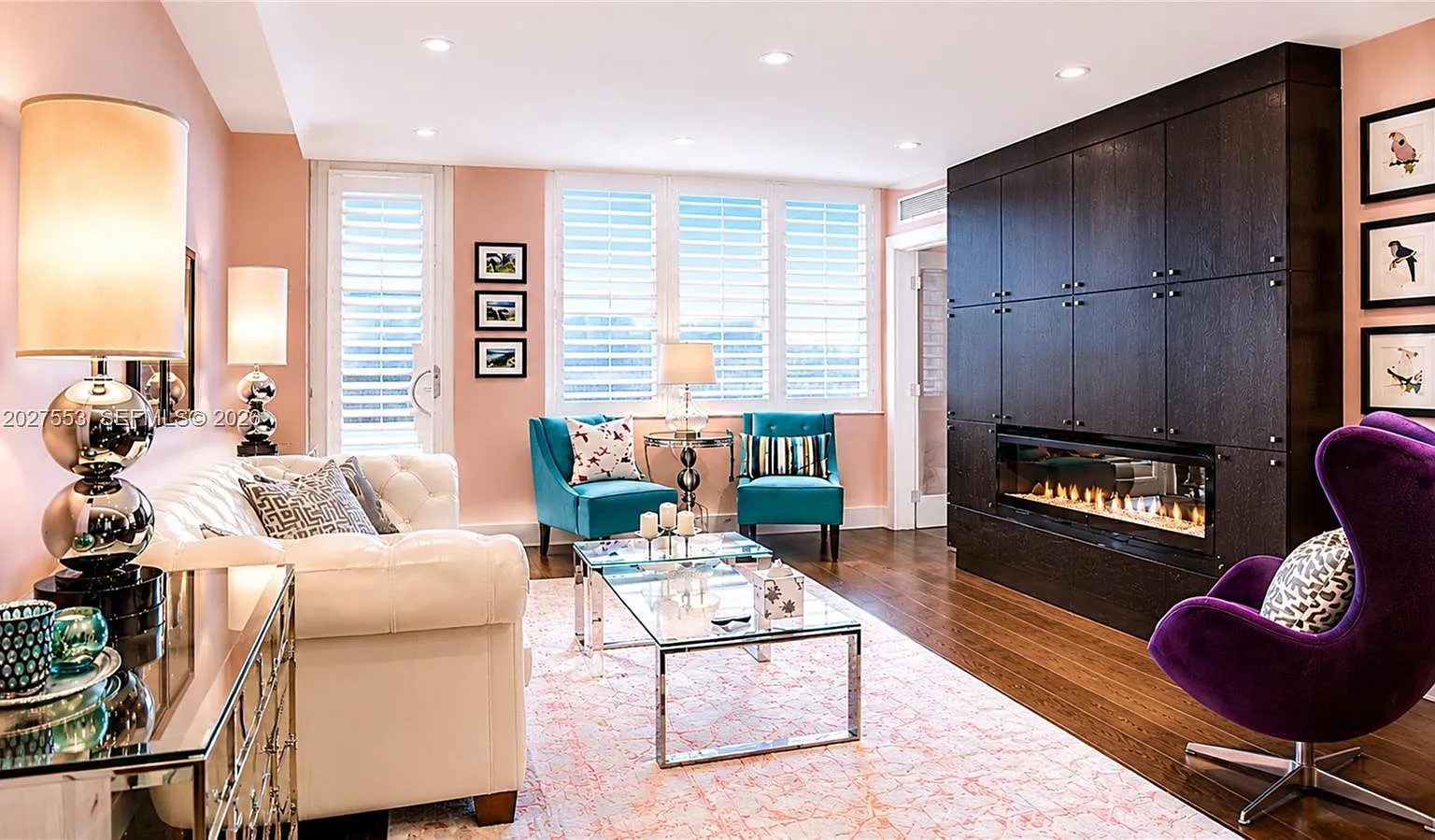 The Decoplage Condo — Photo 1