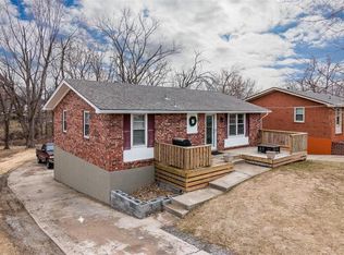 3623 Prather Rd, Kansas City, MO 64116