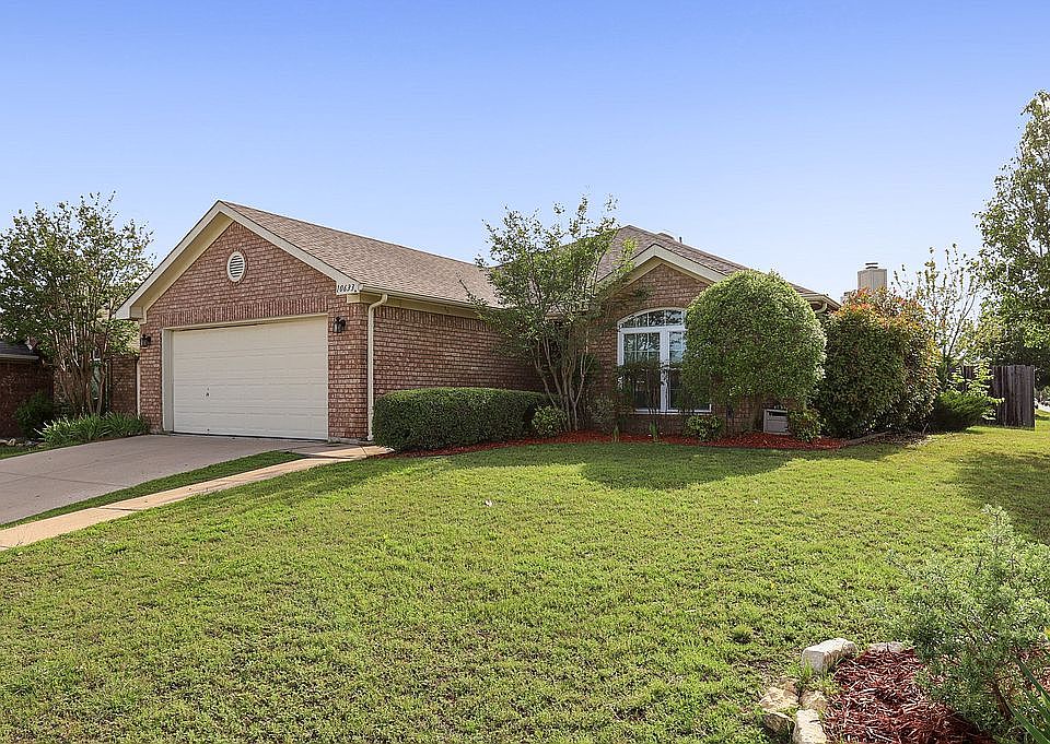 1st image of 10633 Braewood Dr