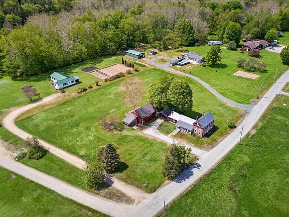 2nd image of 200 Riverdale Road