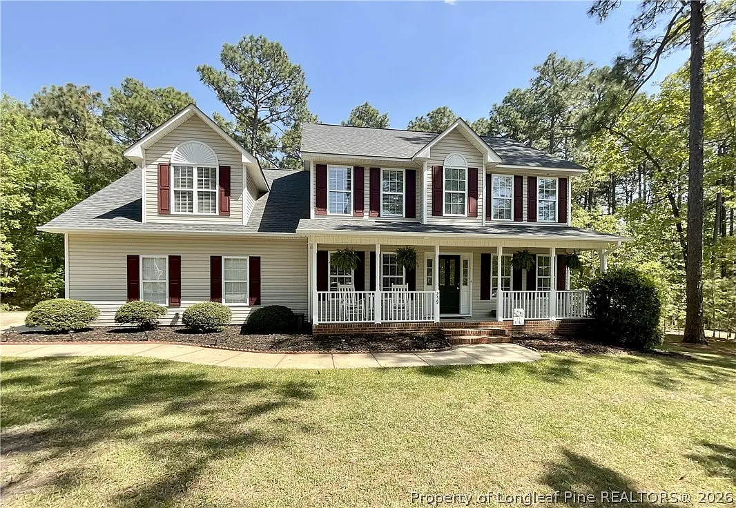3 bed, 2.5 bath, 2512 sqft, $2,195 — Photo 1