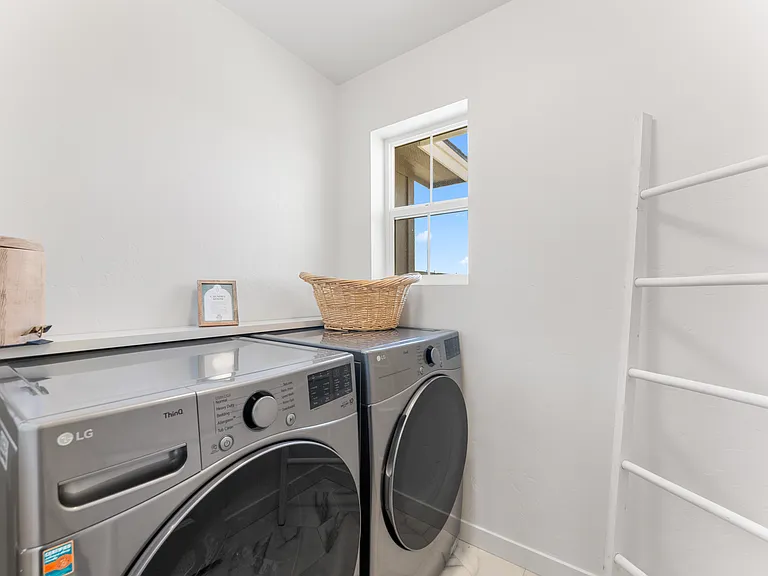 6308 S Rohanna Way — Photo 9