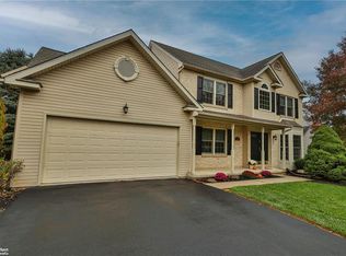 2369 Danfield Way, Macungie, PA 18062