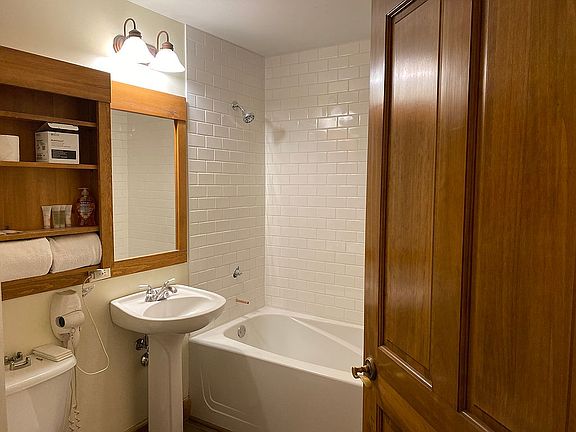 4th image of 53 Hunkidori Ct #8875