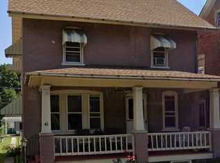 41 Jenkins Ave, Lansdale, PA 19446