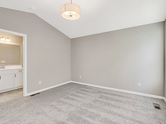 Very Nice Master Bedroom To Master Bath.