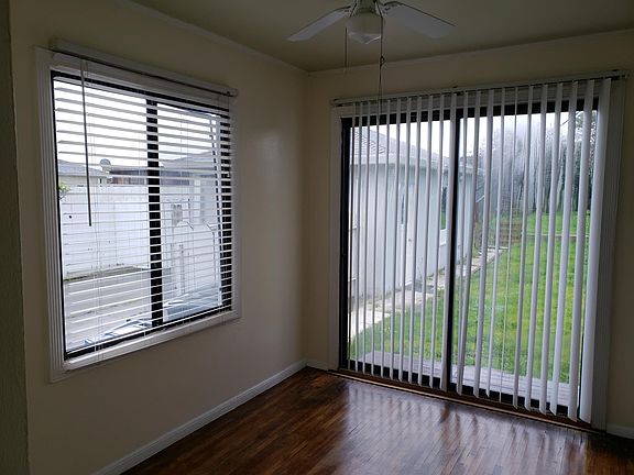 3rd image of 607 Myrtle Ave