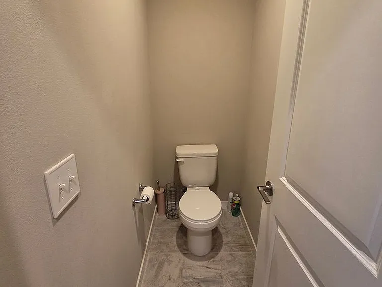 2524 Jacaranda Ave — Photo 35