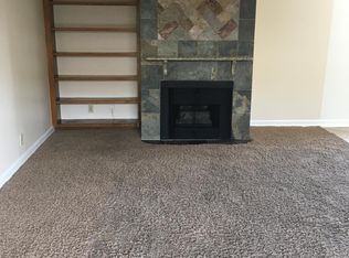 24934 Walnut St APT 217, Newhall, CA 91321