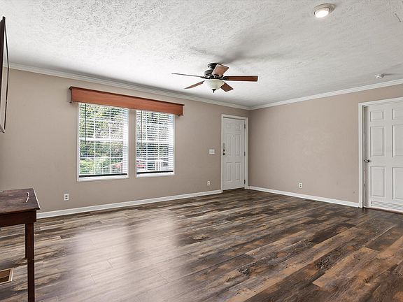 5th image of 205 Ridge Rd