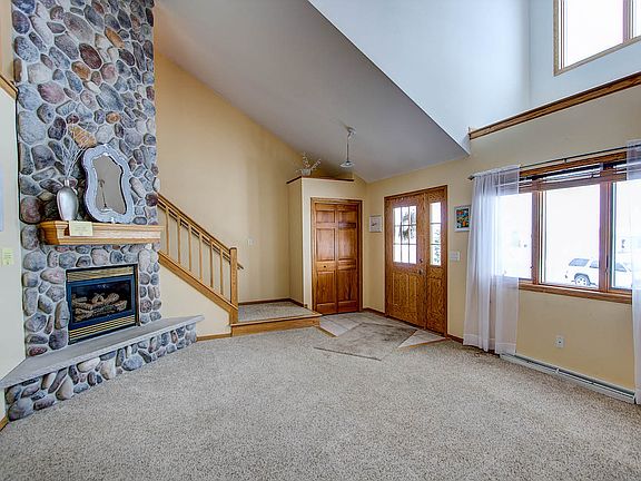 5th image of 1416 Wolf Dr