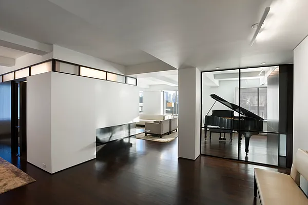 Rented by Douglas Elliman | media 4