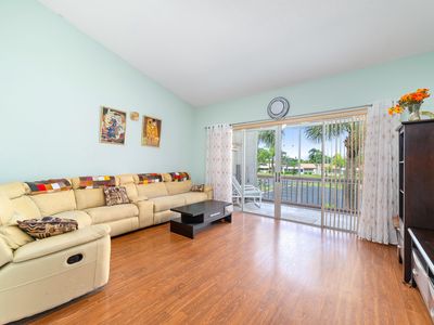 2528 Boundbrook Drive S #206, West Palm Beach, FL, 33406