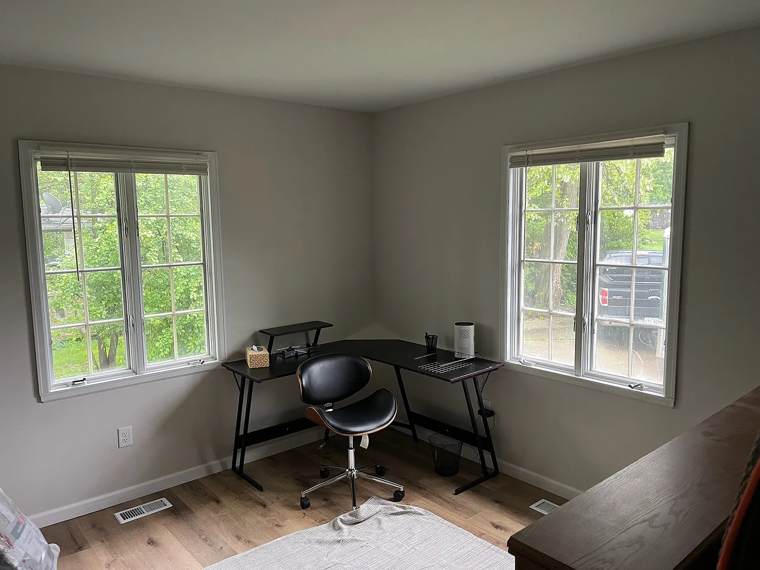 3 bed, 1200 sqft, $1,800 — Photo 1