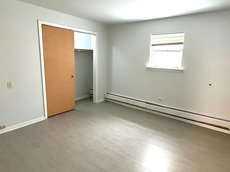 1617 N 35th Ave #G — Photo 6